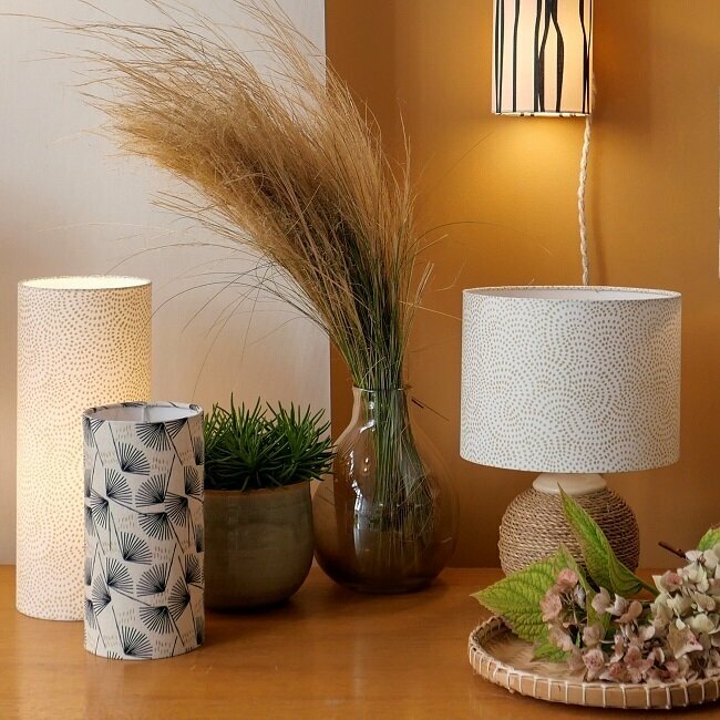 Abat jour design pour lampe, lampadaire ou suspension en tissu