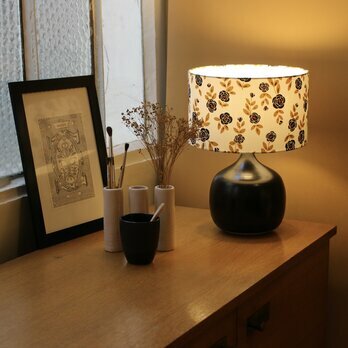 Lampe cramique Terra Black avec abat-jour Billie blanc 25 allum